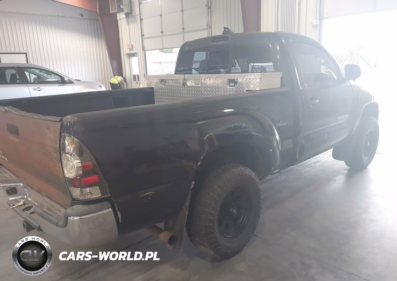 2007 Toyota Tacoma VIN:5TENX22NX7Z368623 - 4