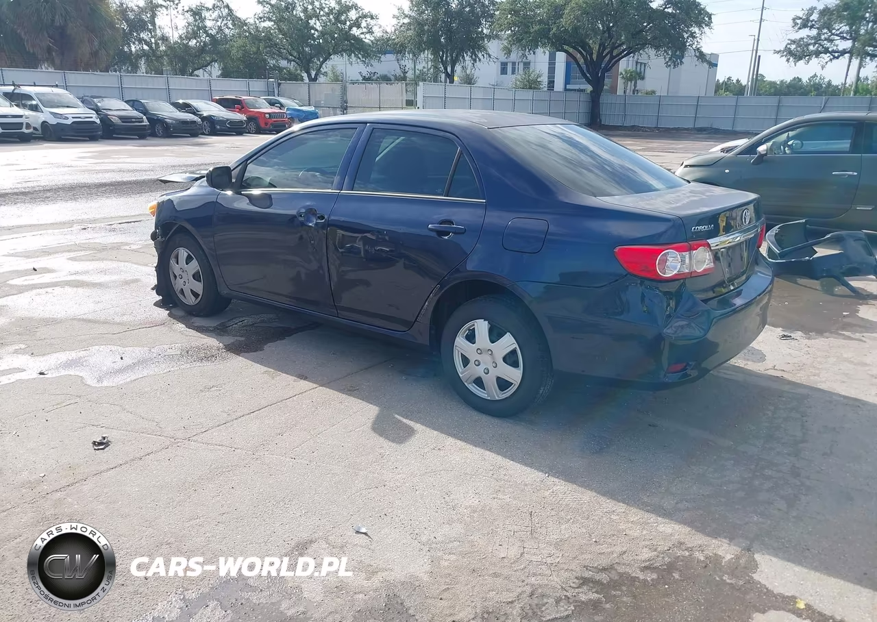 2013 Toyota Corolla L VIN:2T1BU4EE5DC094185 - 3