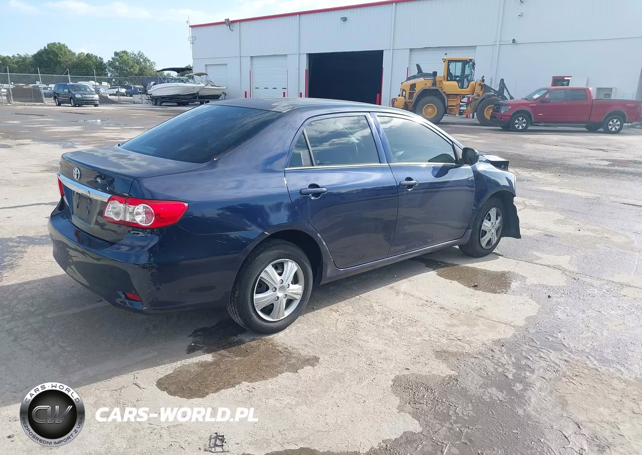 2013 Toyota Corolla L VIN:2T1BU4EE5DC094185 - 4