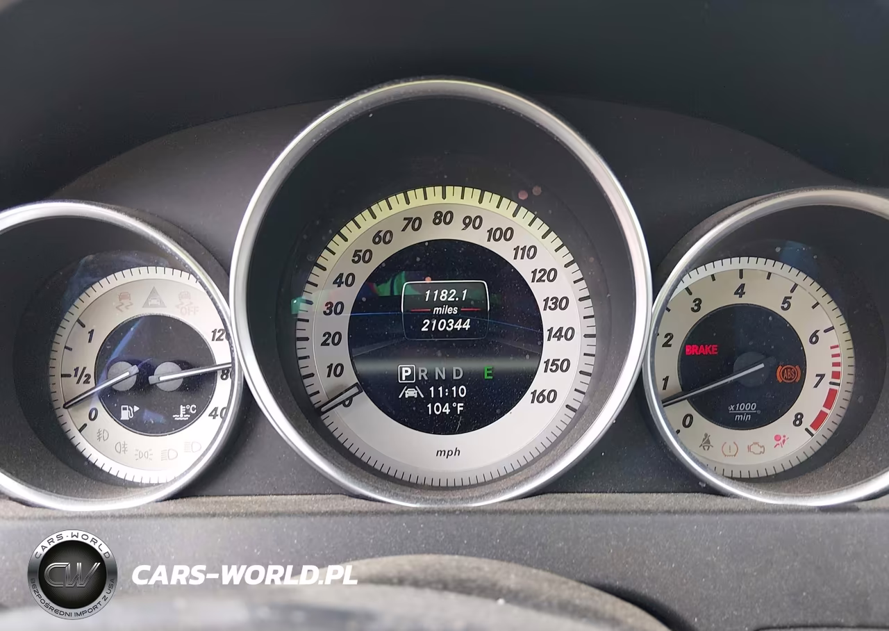 2013 Mercedes-Benz C 300 Luxury 4Matic VIN:WDDGF8AB8DR247608 - 7