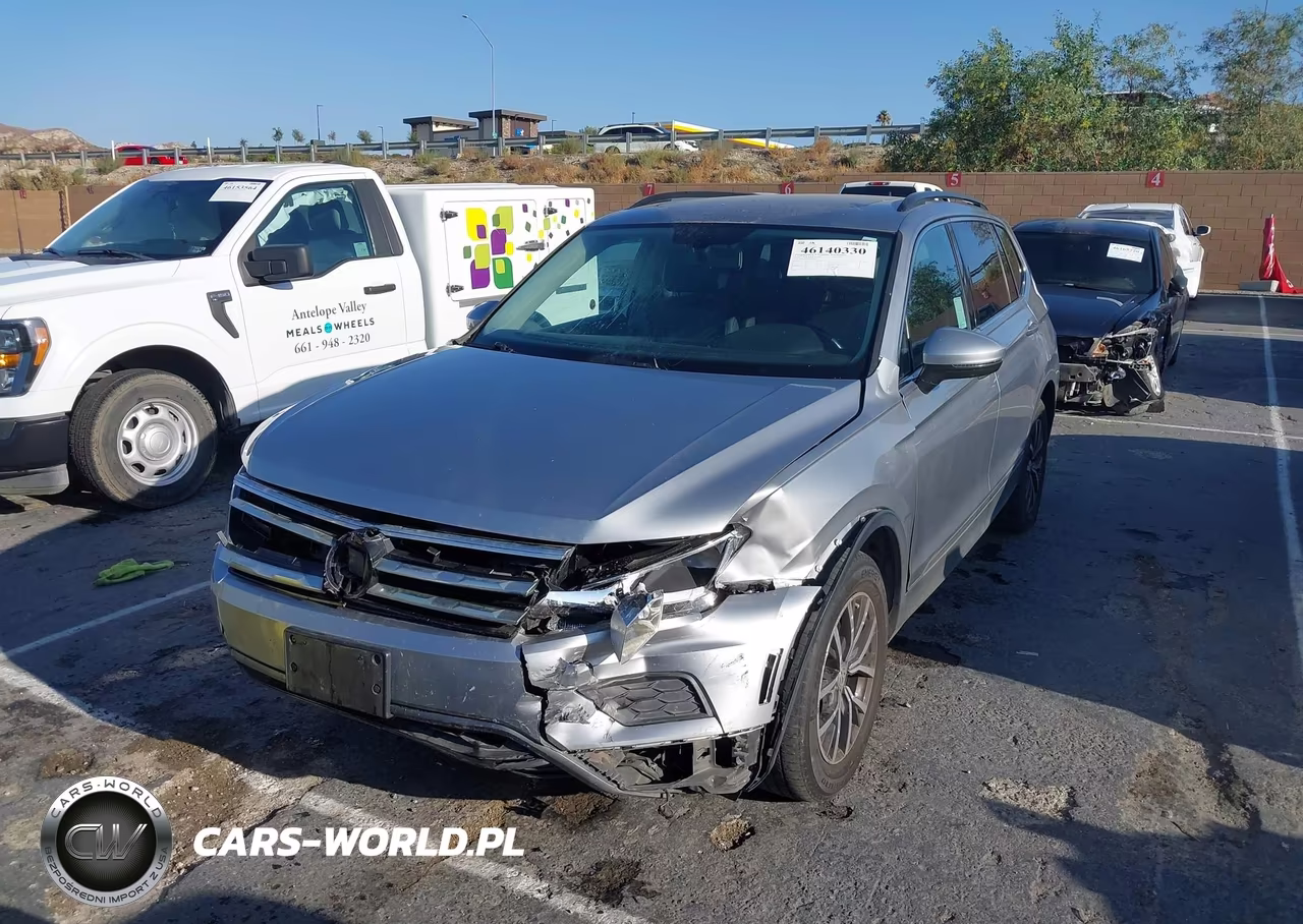 2019 Volkswagen Tiguan 2.0T Se-2.0T Sel-2.0T Sel R-Line-2.0T Sel R-Line Black VIN:3VV3B7AX0KM091834 - 2