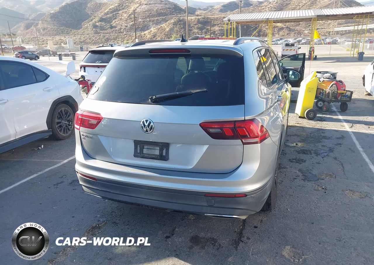 2019 Volkswagen Tiguan 2.0T Se-2.0T Sel-2.0T Sel R-Line-2.0T Sel R-Line Black VIN:3VV3B7AX0KM091834 - 4