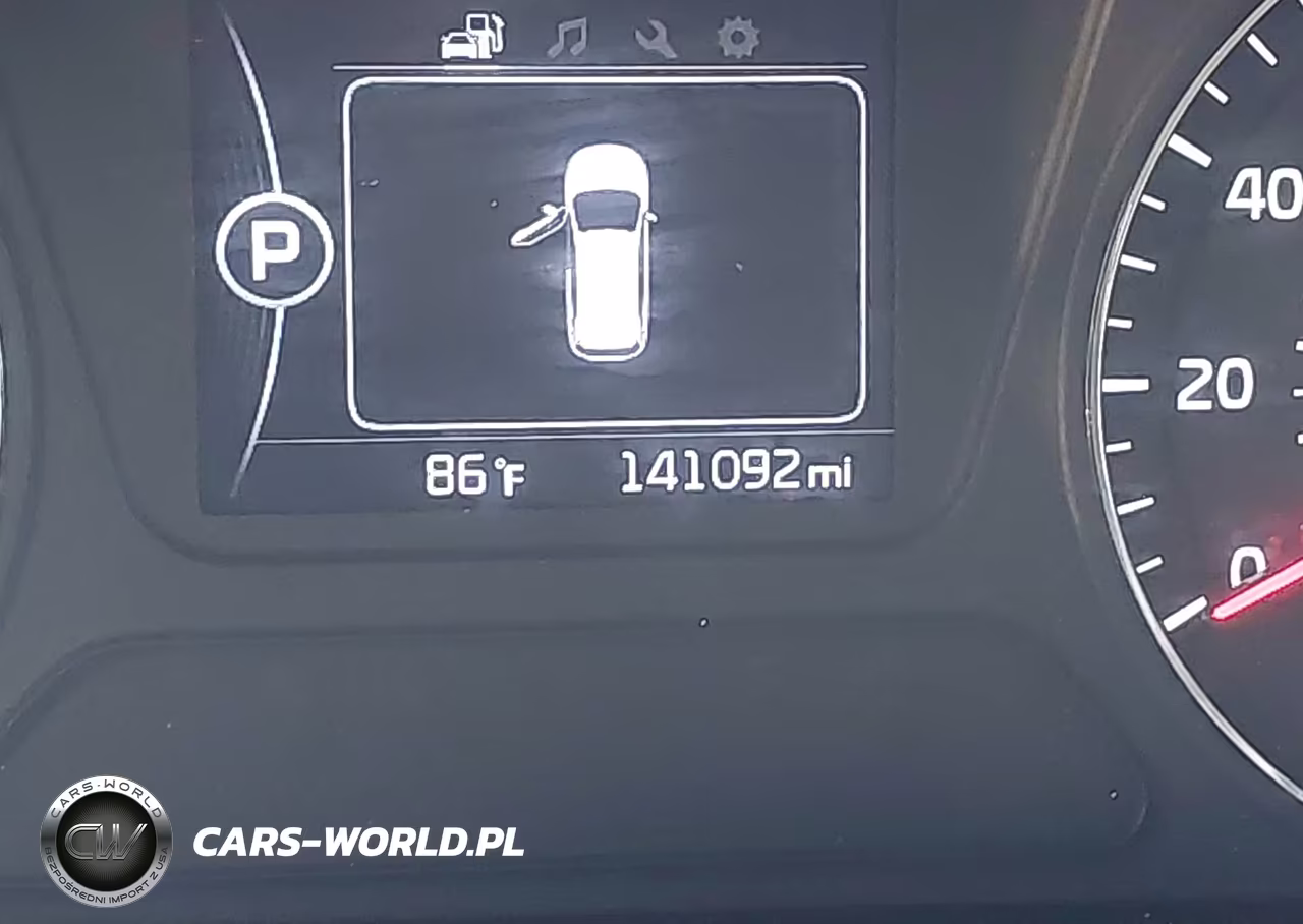 2018 Kia Sorento 3.3L Lx VIN:5XYPG4A51JG388766 - 15