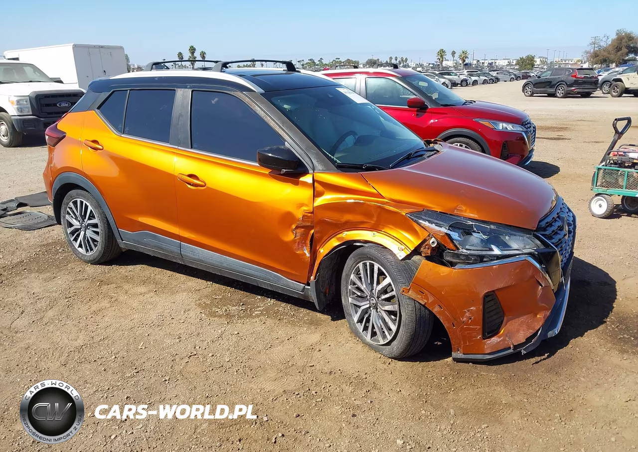 2021 Nissan Kicks Sv Xtronic Cvt
