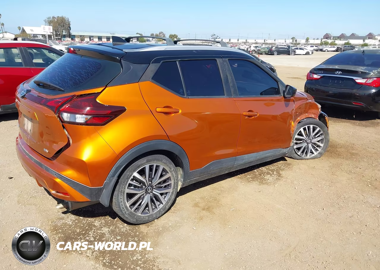 2021 Nissan Kicks Sv Xtronic Cvt VIN:3N1CP5CV9ML544828 - 4