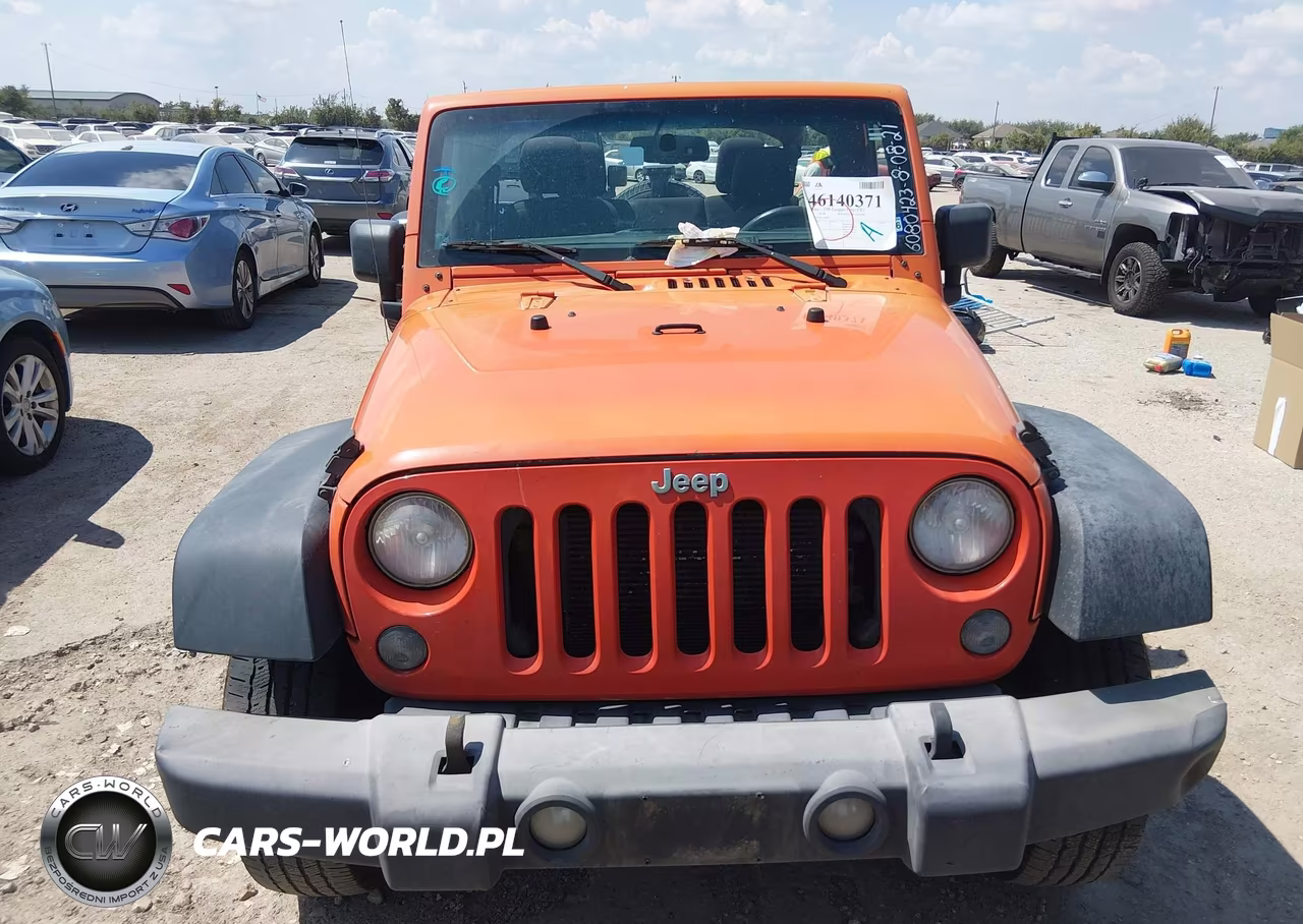 2015 Jeep Wrangler Unlimited Sport VIN:1C4BJWDG6FL729918 - 6