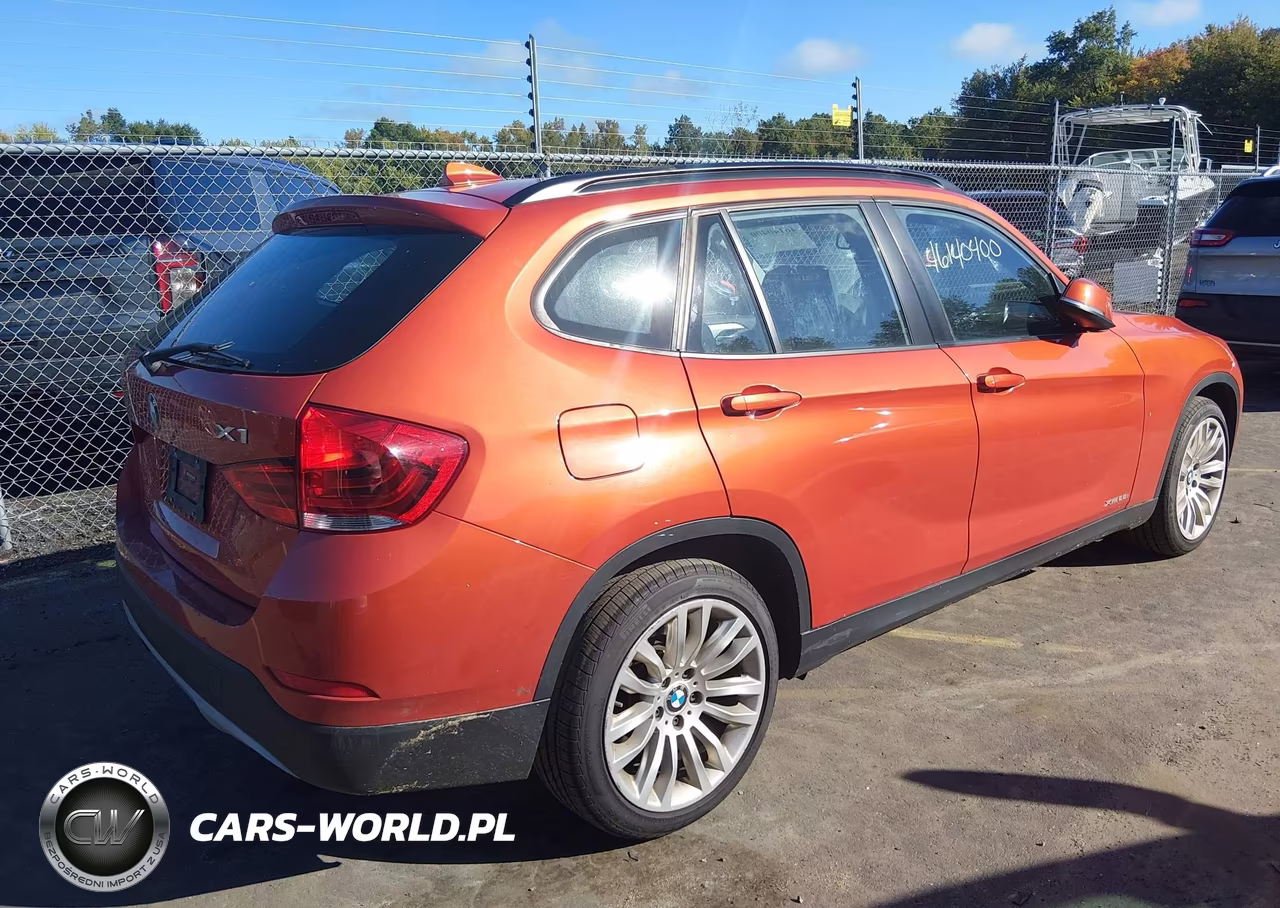 2014 BMW X1 xDrive28I VIN:WBAVL1C58EVY16360 - 4