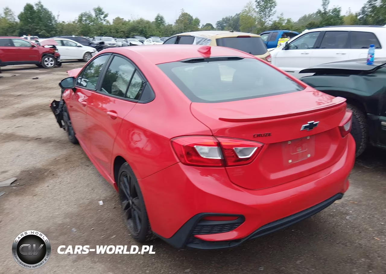 2018 Chevrolet Cruze Lt Auto VIN:1G1BE5SM0J7147881 - 3