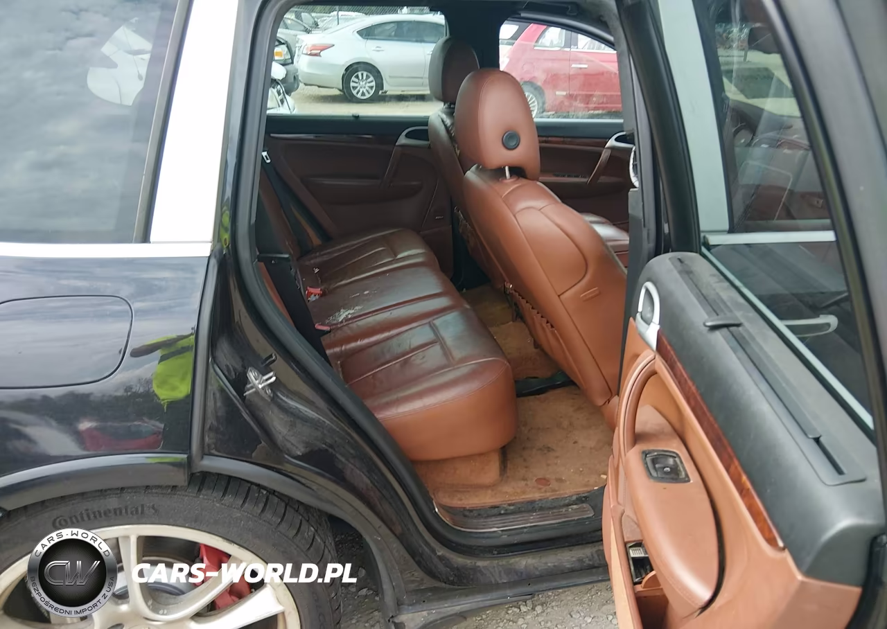 2008 Porsche Cayenne Turbo VIN:WP1AC29P28LA80689 - 8