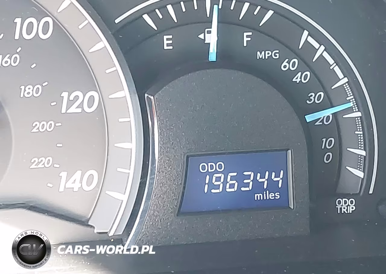 2013 Toyota Camry Le VIN:4T4BF1FK7DR276830 - 15