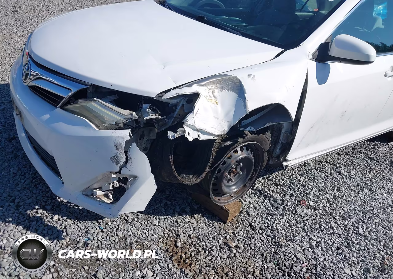 2013 Toyota Camry Le VIN:4T4BF1FK7DR276830 - 6