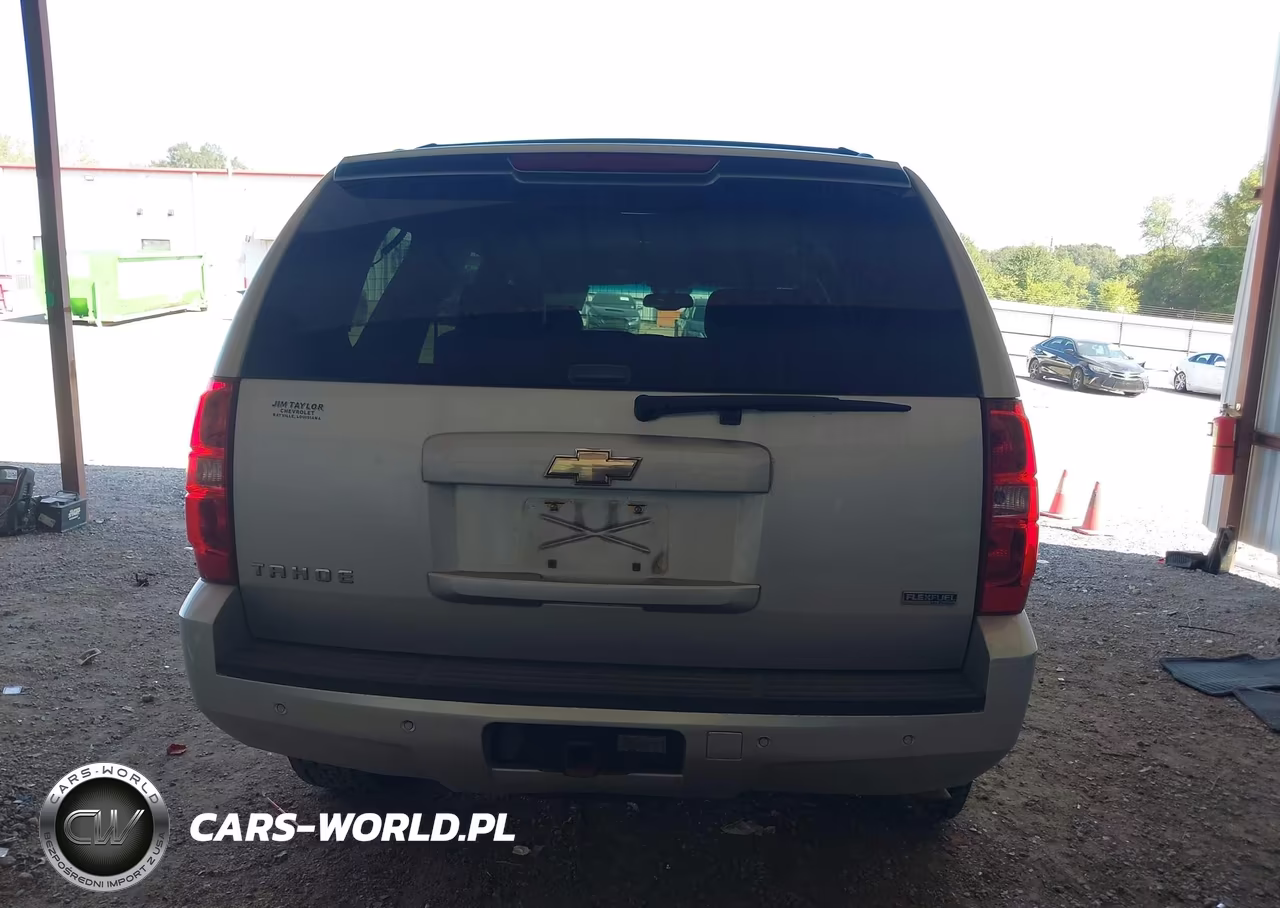 2010 Chevrolet Tahoe Lt VIN:1GNUCBE06AR189657 - 16