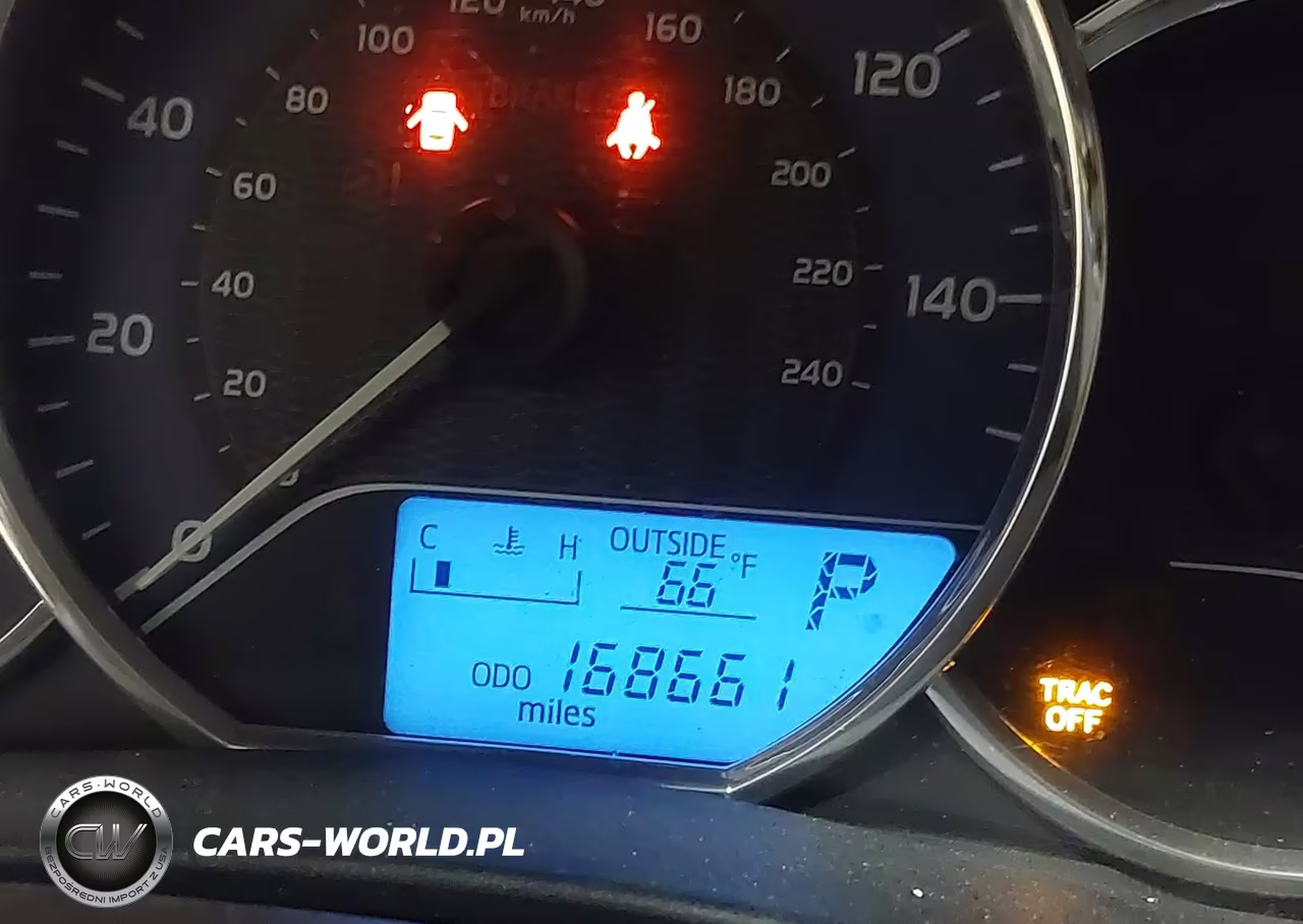 2016 Toyota Corolla Le Plus VIN:2T1BURHE4GC729684 - 15