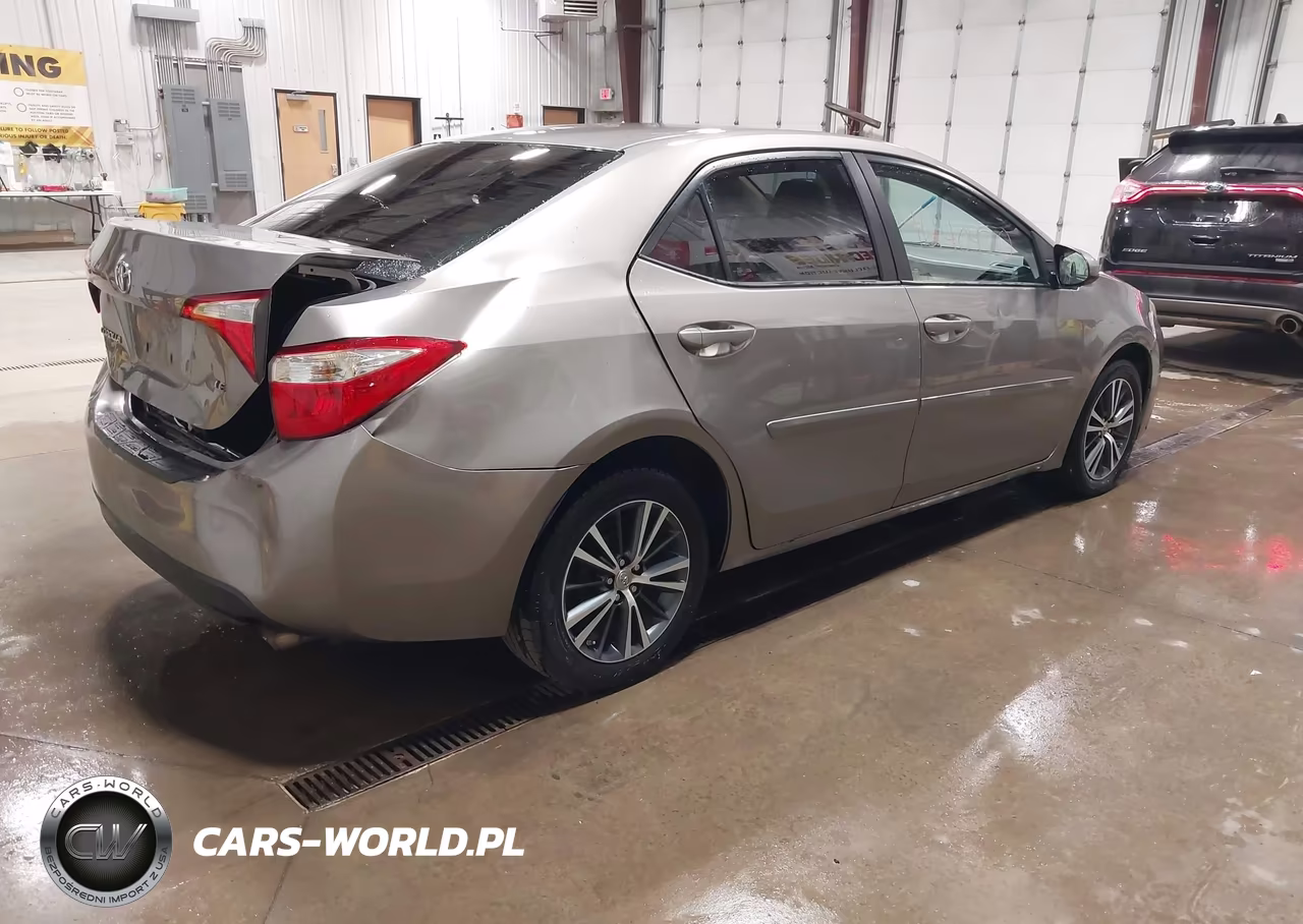 2016 Toyota Corolla Le Plus VIN:2T1BURHE4GC729684 - 4
