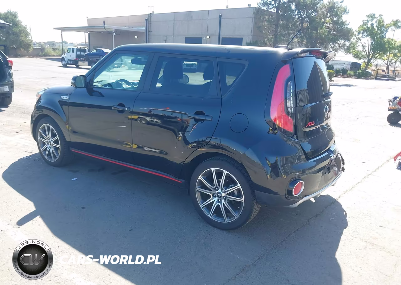 2018 Kia Soul ! VIN:KNDJX3AA2J7898571 - 3