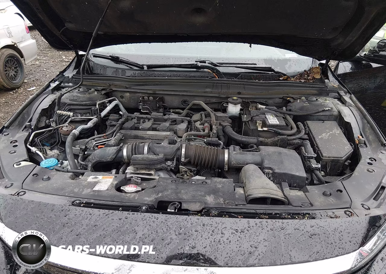 2018 Honda Accord Touring VIN:1HGCV1F92JA080313 - 10