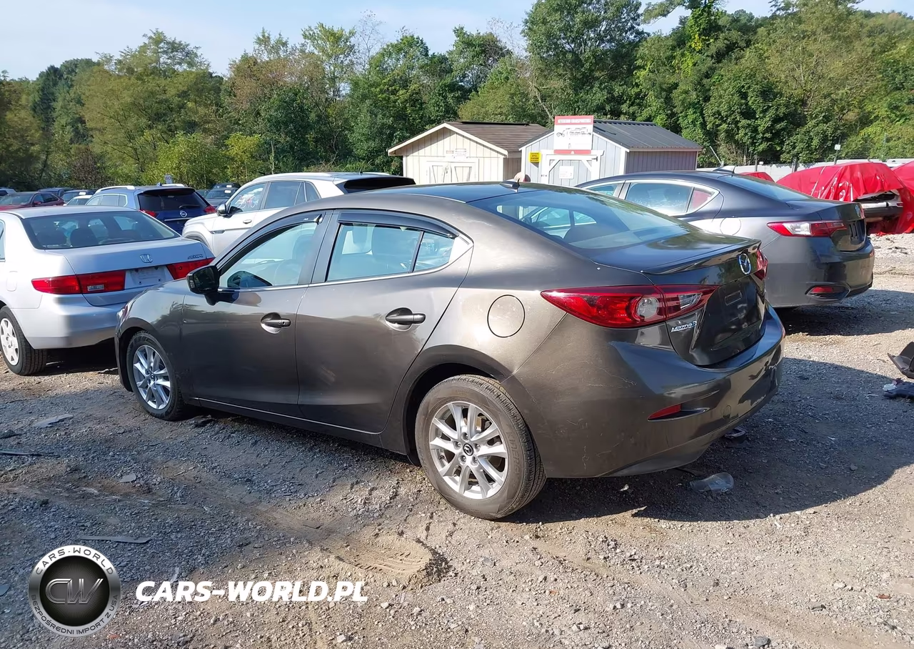2015 Mazda Mazda3 I Grand Touring VIN:3MZBM1W77FM165795 - 3