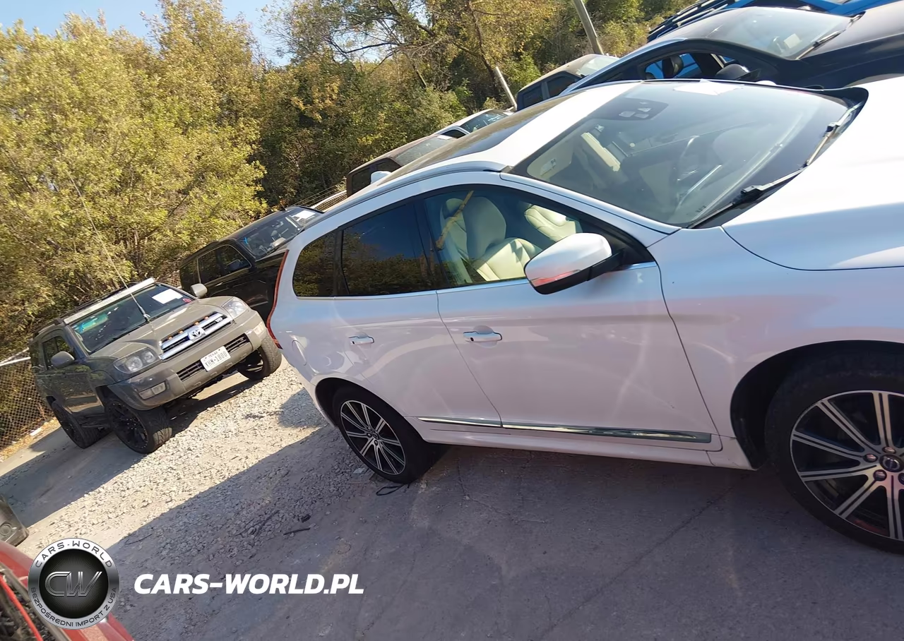 2016 Volvo Xc60 T6 Drive-E Platinum VIN:YV449MDM0G2845941 - 13