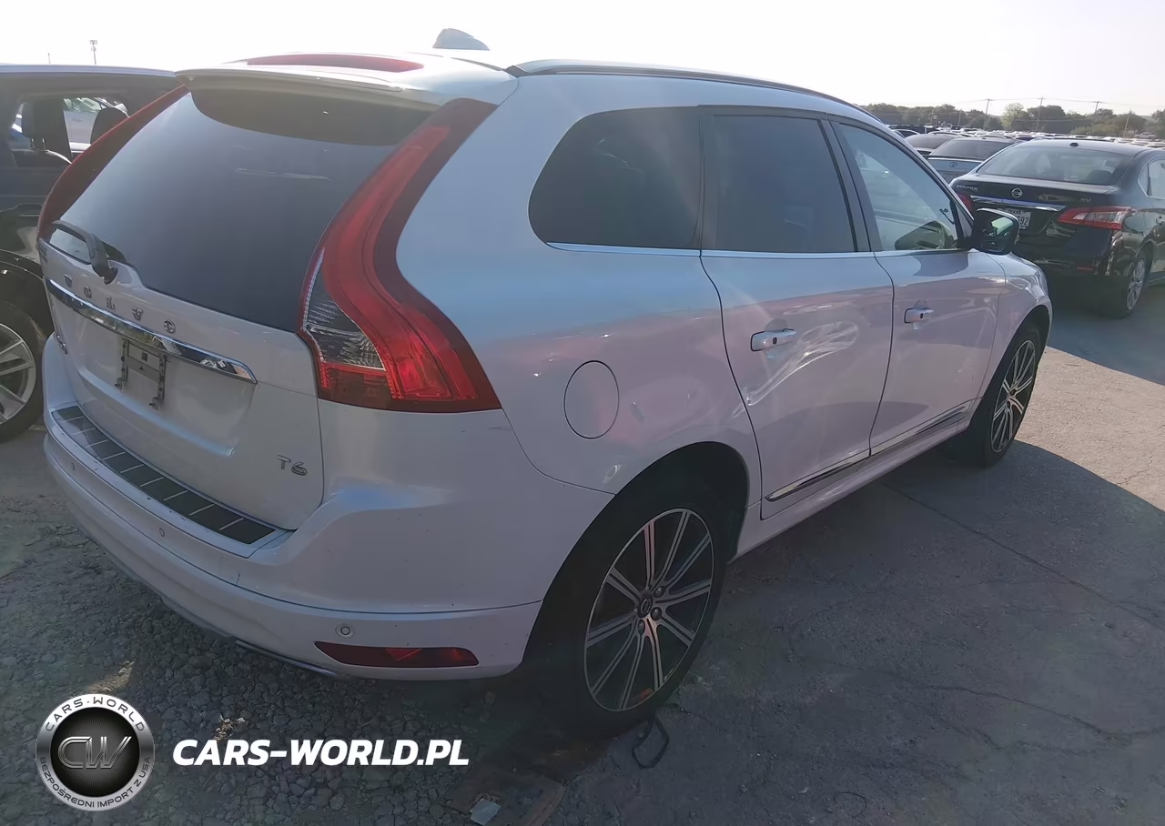 2016 Volvo Xc60 T6 Drive-E Platinum VIN:YV449MDM0G2845941 - 4