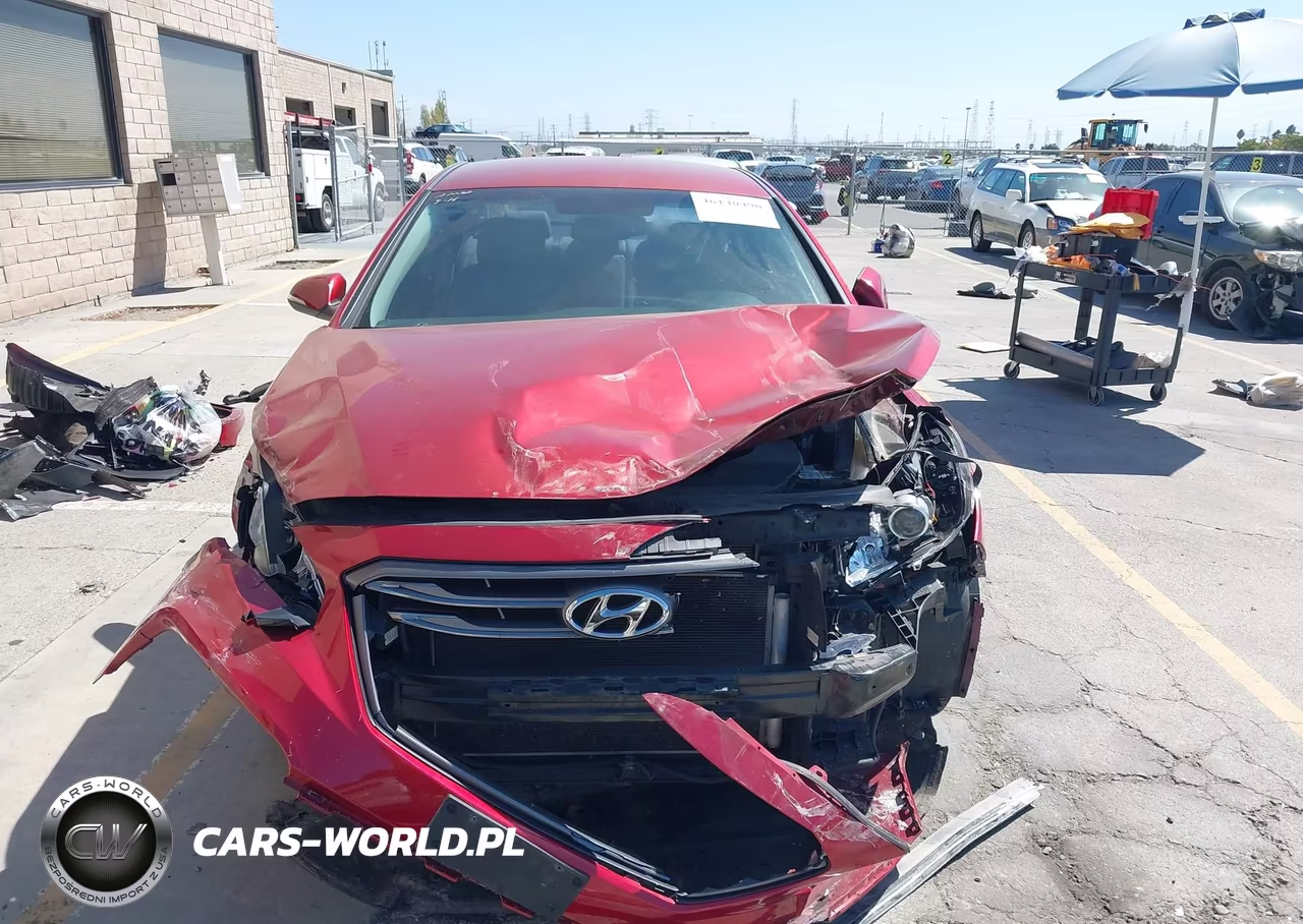 2016 Hyundai Sonata Sport VIN:5NPE34AF7GH330805 - 13