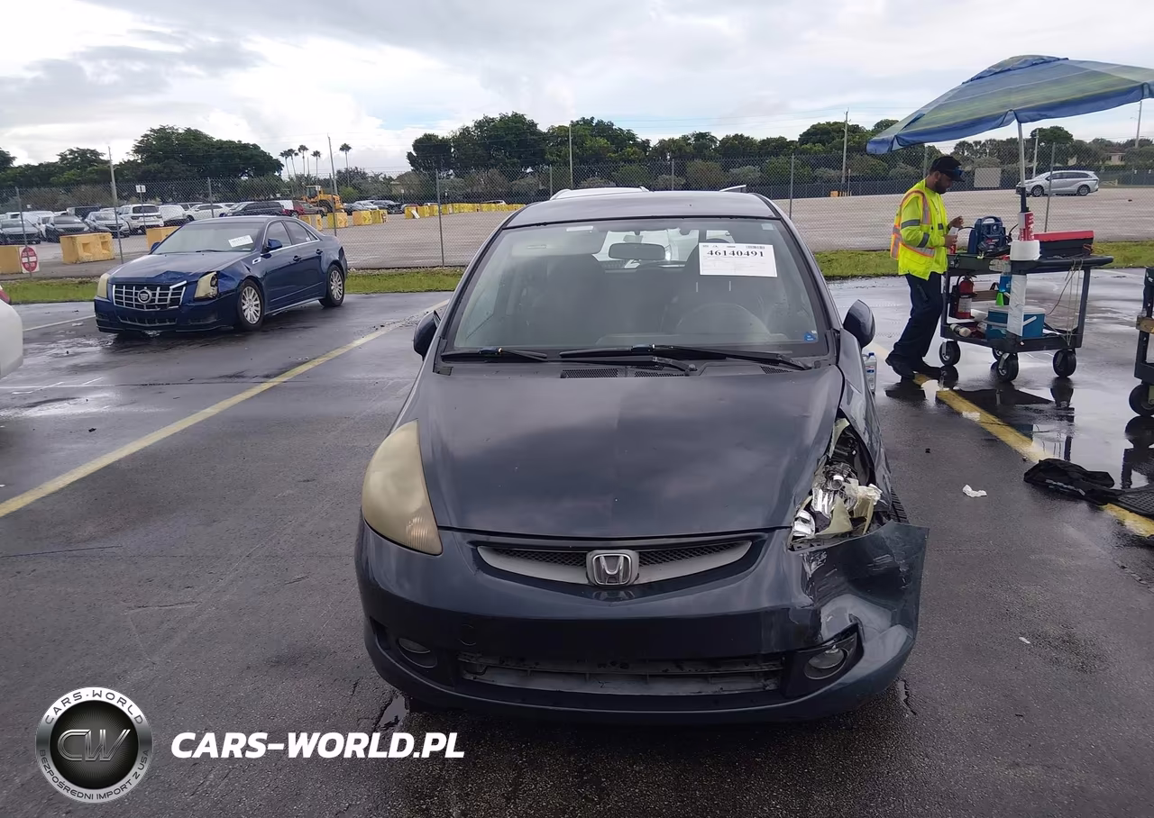 2008 Honda Fit Sport VIN:JHMGD38698S027368 - 12