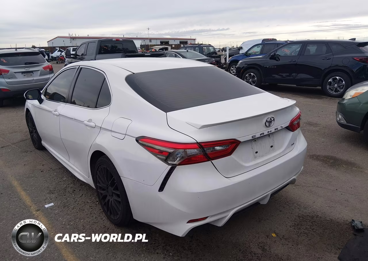 2018 Toyota Camry Se VIN:JTNB11HKXJ3031785 - 3