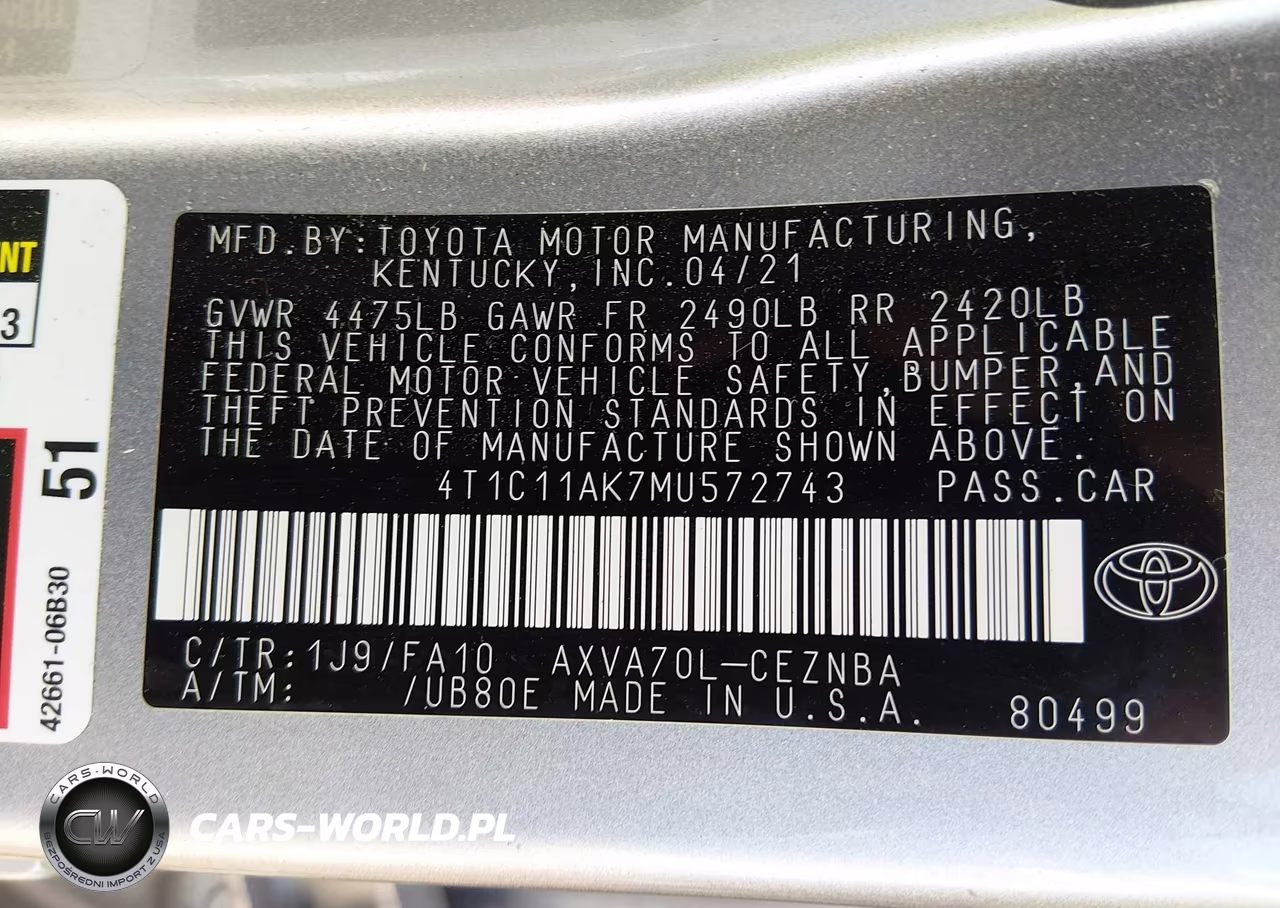 2021 Toyota Camry Le VIN:4T1C11AK7MU572743 - 9