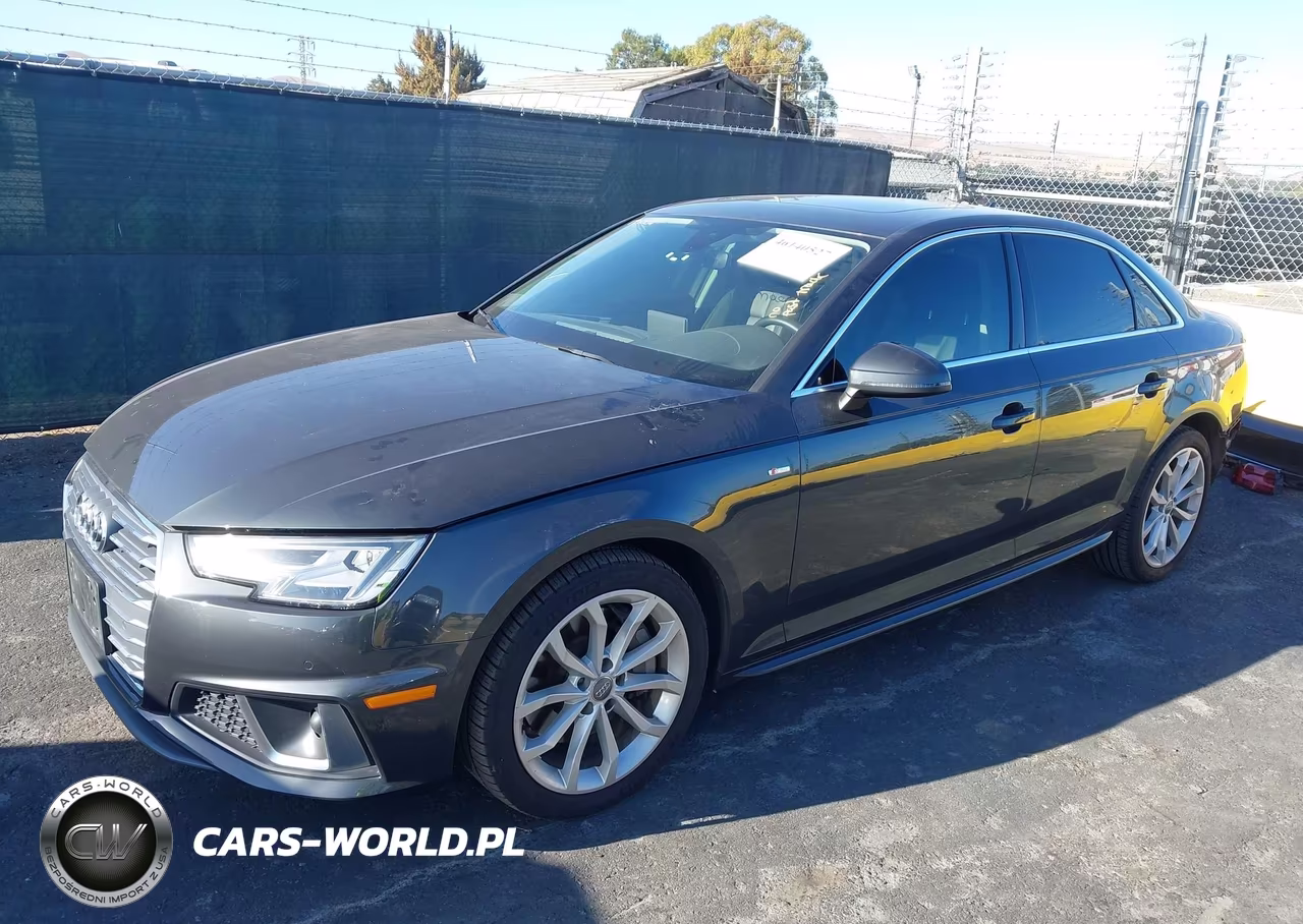 2019 Audi A4 45 Premium VIN:WAUENAF45KN013627 - 2
