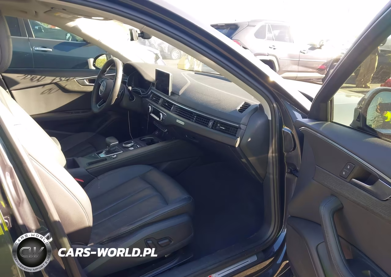 2019 Audi A4 45 Premium VIN:WAUENAF45KN013627 - 5