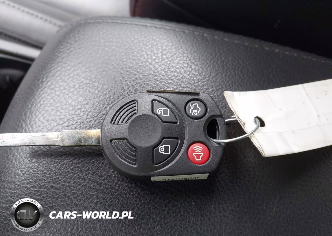 2016 Ford Focus Se VIN:1FADP3F2XGL223524 - 11