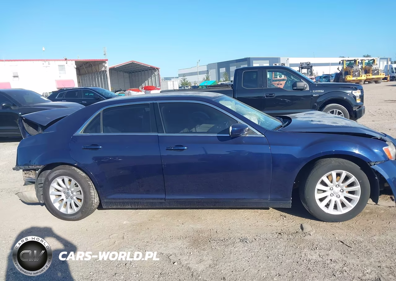 2013 Chrysler 300 Motown VIN:2C3CCAAG4DH732157 - 14