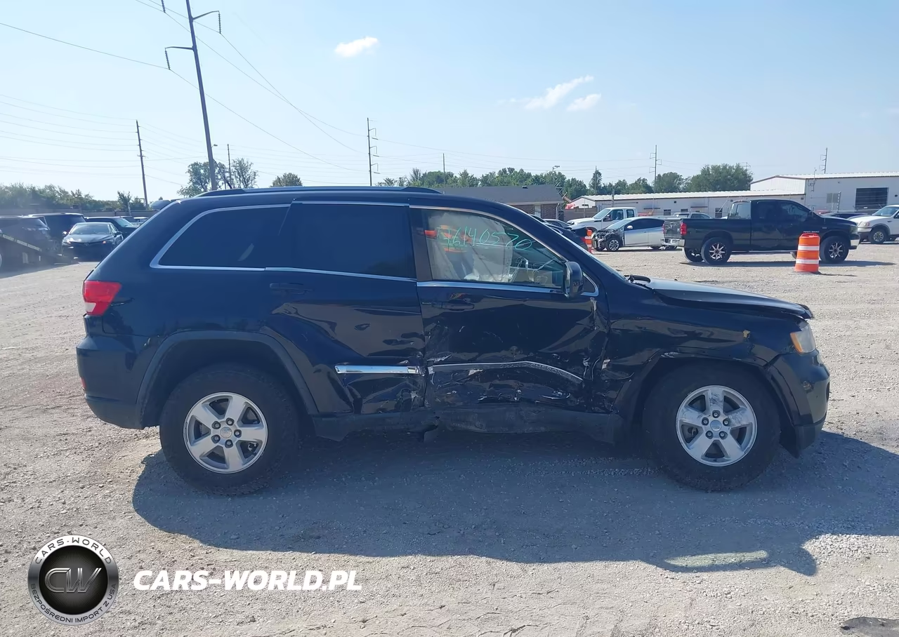 2011 Jeep Grand Cherokee Laredo VIN:1J4RR4GG3BC514928 - 13