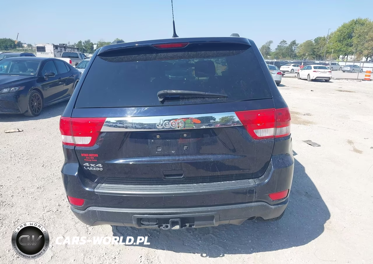 2011 Jeep Grand Cherokee Laredo VIN:1J4RR4GG3BC514928 - 16