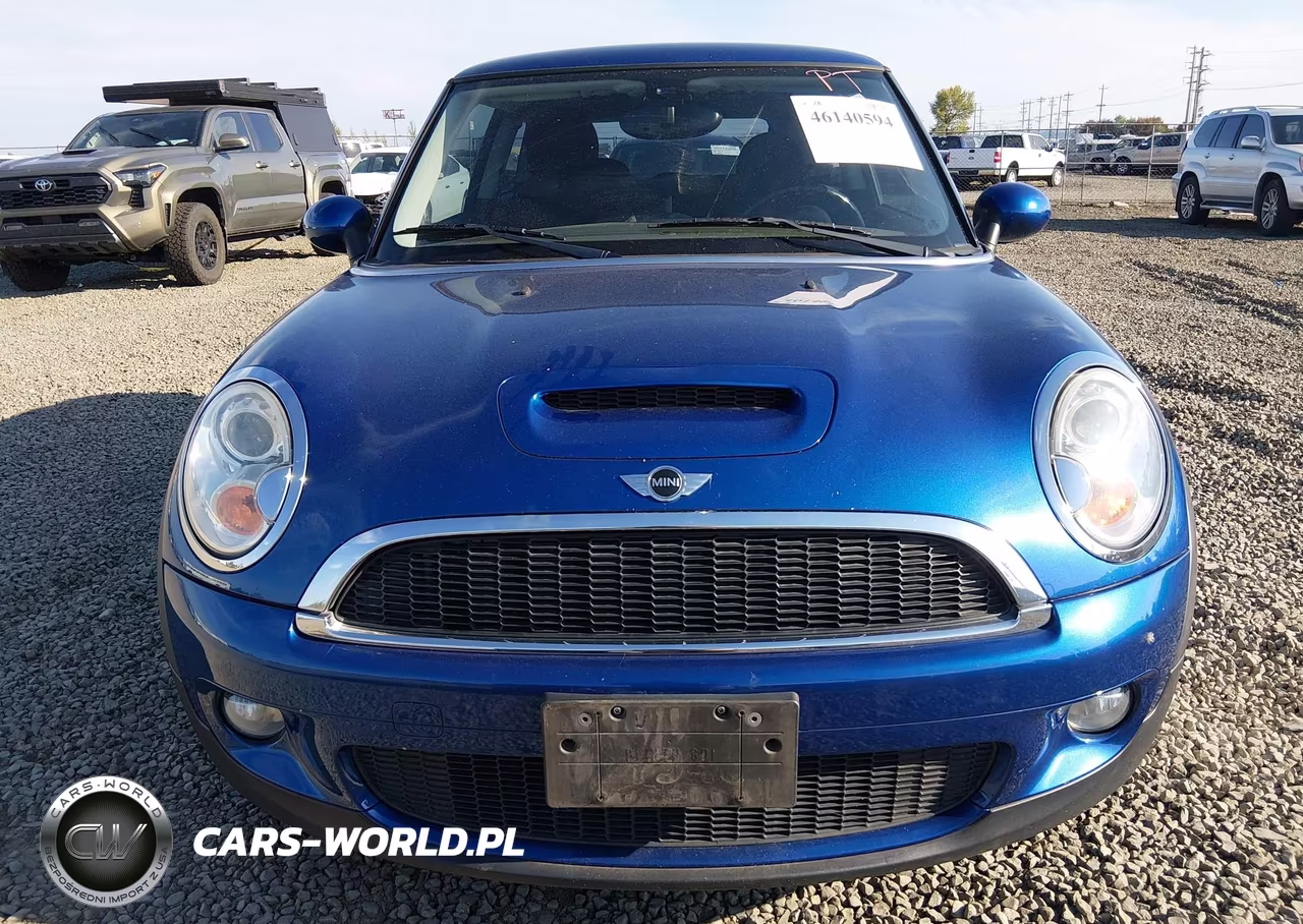 2007 Mini Cooper S VIN:WMWMF73537TL86810 - 6