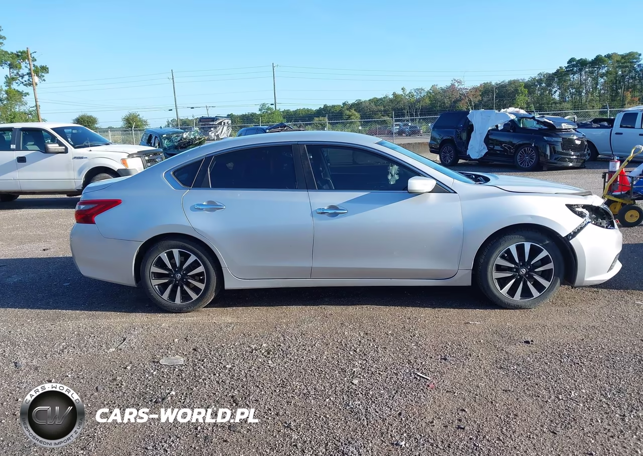 2018 Nissan Altima 2.5 Sv VIN:1N4AL3AP0JC296605 - 13