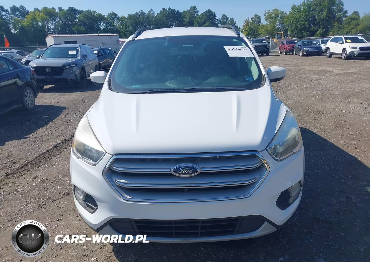 2018 Ford Escape Se VIN:1FMCU9GDXJUB46295 - 12