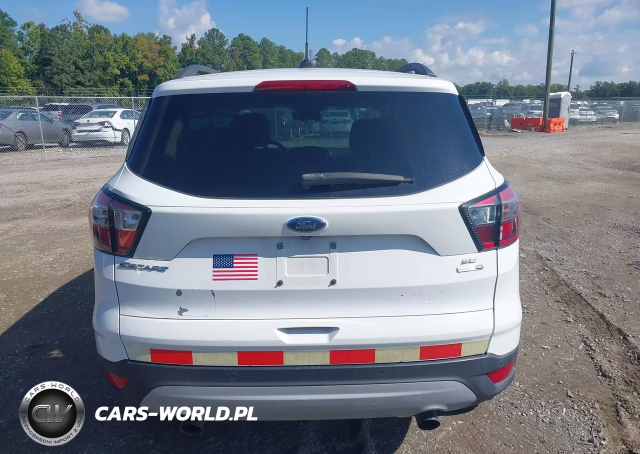 2018 Ford Escape Se VIN:1FMCU9GDXJUB46295 - 16