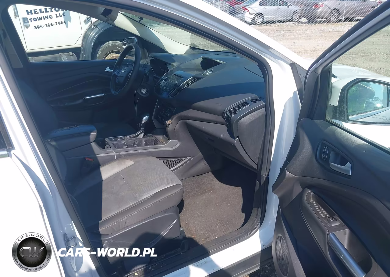 2018 Ford Escape Se VIN:1FMCU9GDXJUB46295 - 5