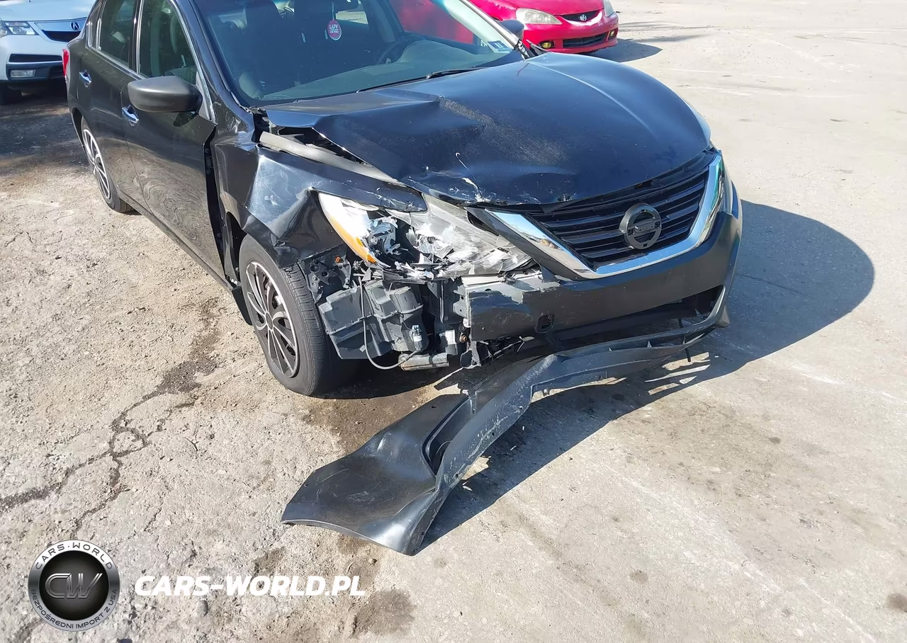 2017 Nissan Altima 2.5 S VIN:1N4AL3AP4HC473599 - 6