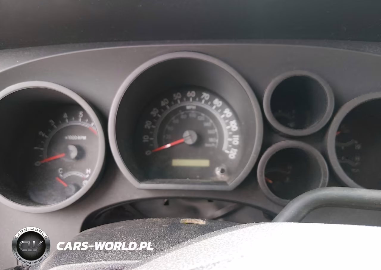 2008 Toyota Tundra Base 5.7L V8 VIN:5TFBV54148X063650 - 7