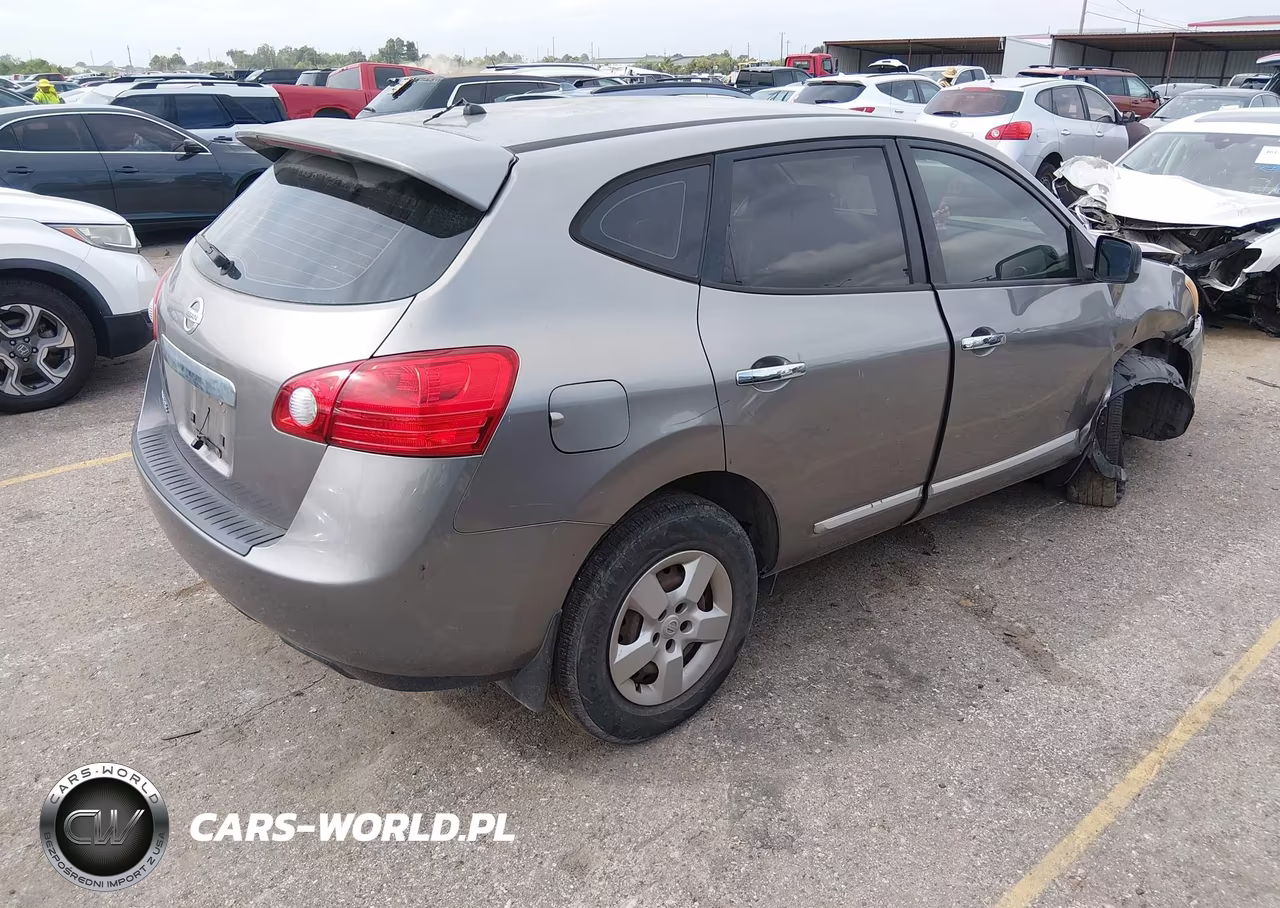 2013 Nissan Rogue S VIN:JN8AS5MT5DW546610 - 4