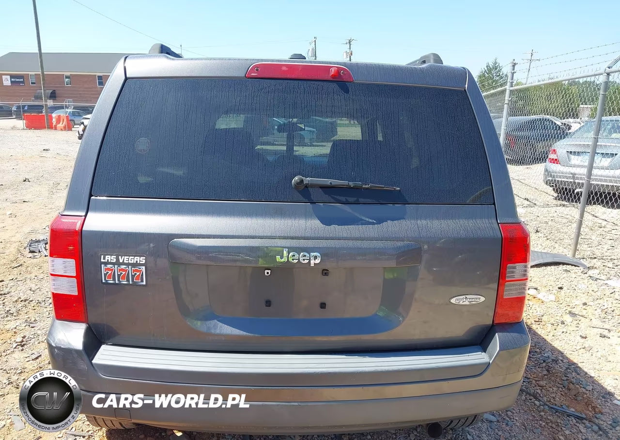 2014 Jeep Patriot High Altitude VIN:1C4NJPFA0ED758903 - 16