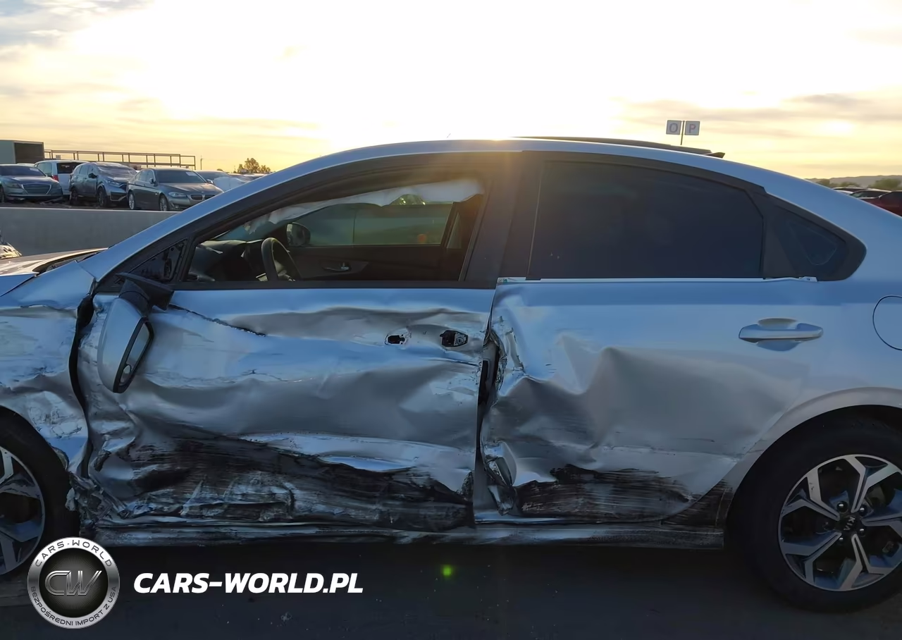2020 Kia Forte Lxs VIN:3KPF24ADXLE246904 - 14