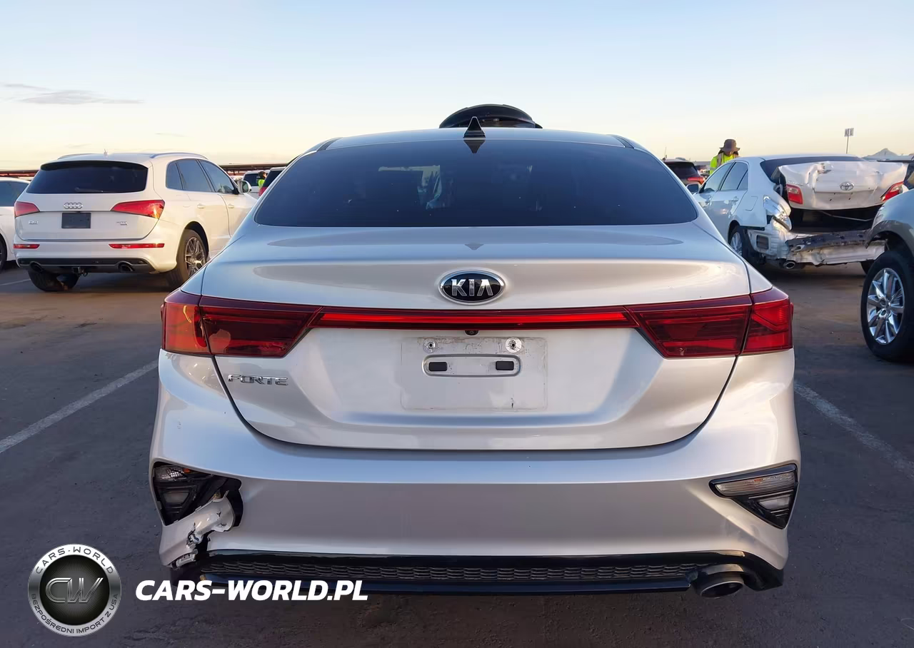 2020 Kia Forte Lxs VIN:3KPF24ADXLE246904 - 16