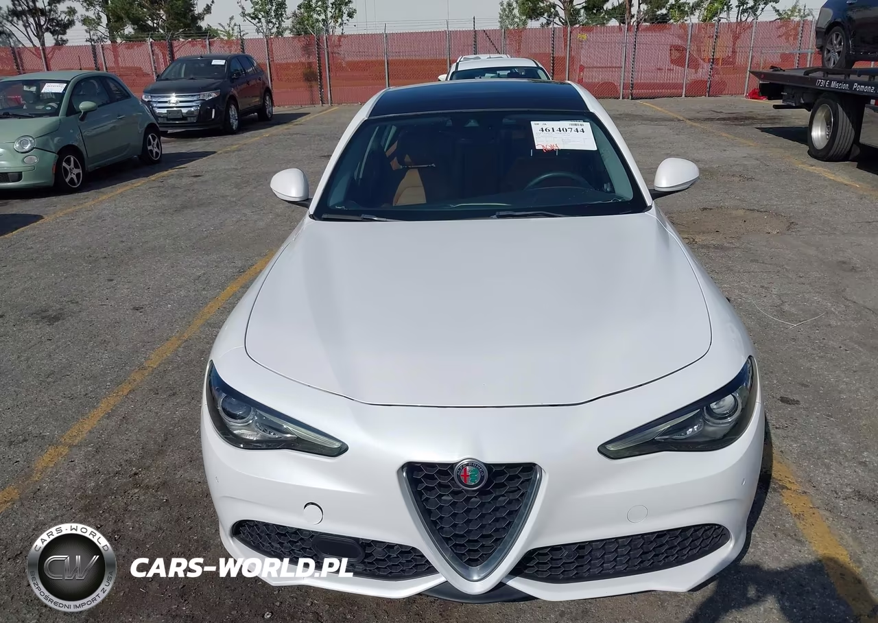 2018 Alfa Romeo Giulia Ti Sport Rwd VIN:ZARFAECN7J7594080 - 6