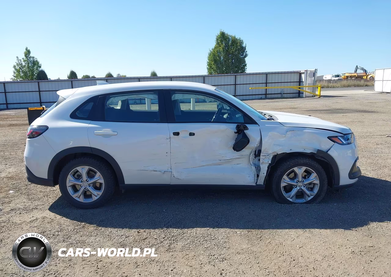 2025 Honda Hr-V Awd Lx VIN:3CZRZ2H3XSM730905 - 13