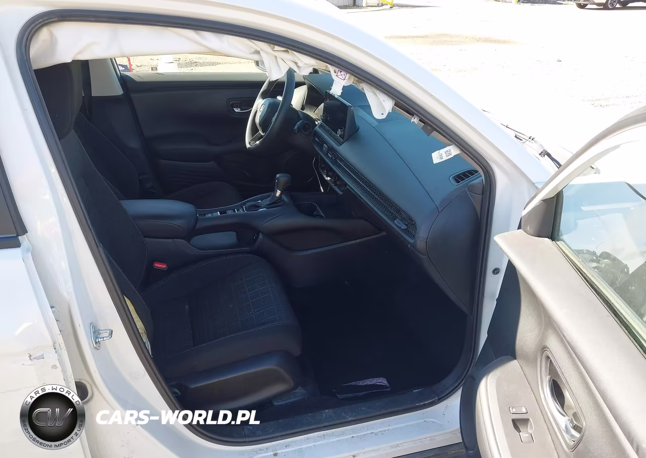 2025 Honda Hr-V Awd Lx VIN:3CZRZ2H3XSM730905 - 5