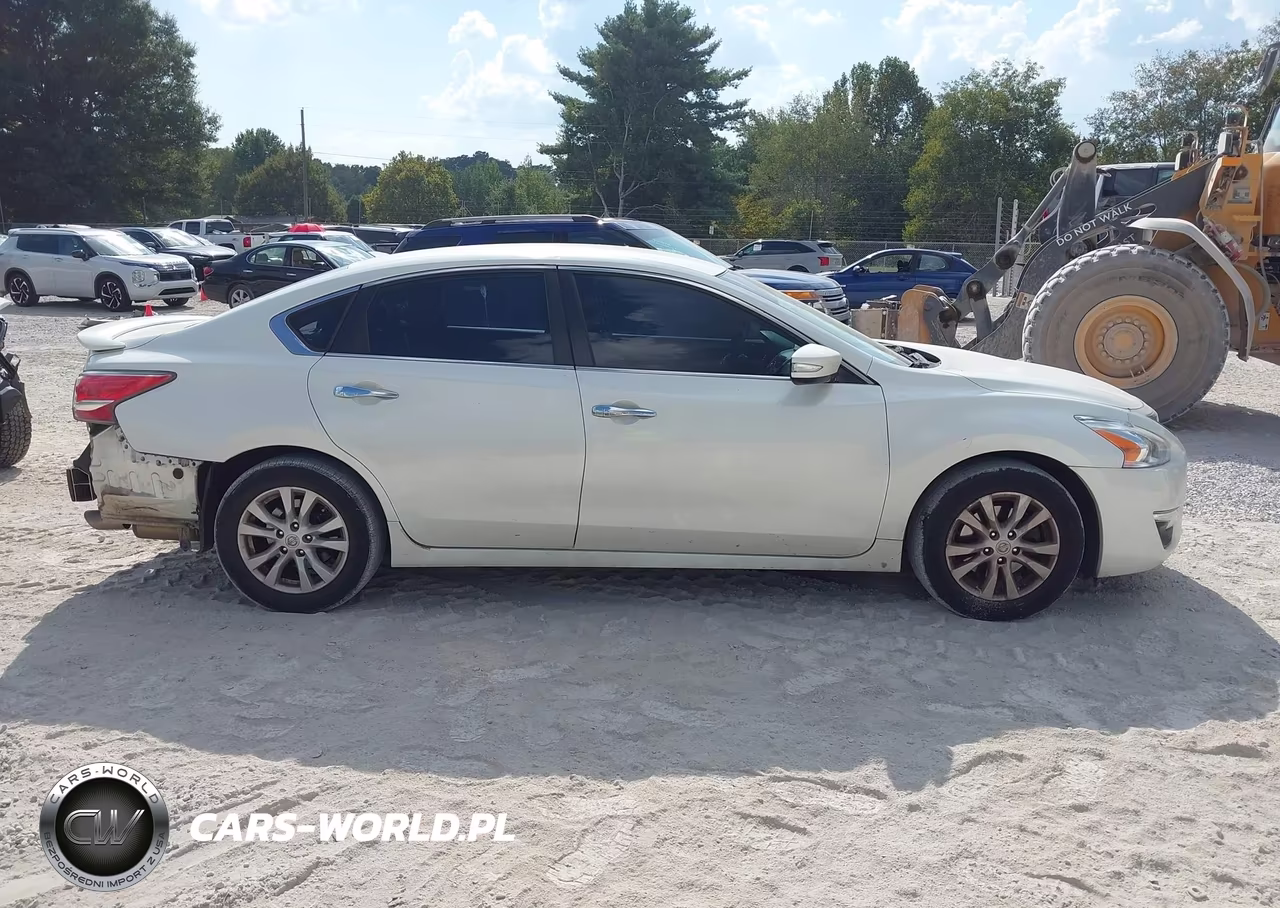 2014 Nissan Altima 2.5 S VIN:1N4AL3AP9EC124577 - 13