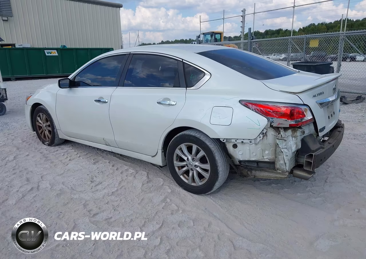 2014 Nissan Altima 2.5 S VIN:1N4AL3AP9EC124577 - 3