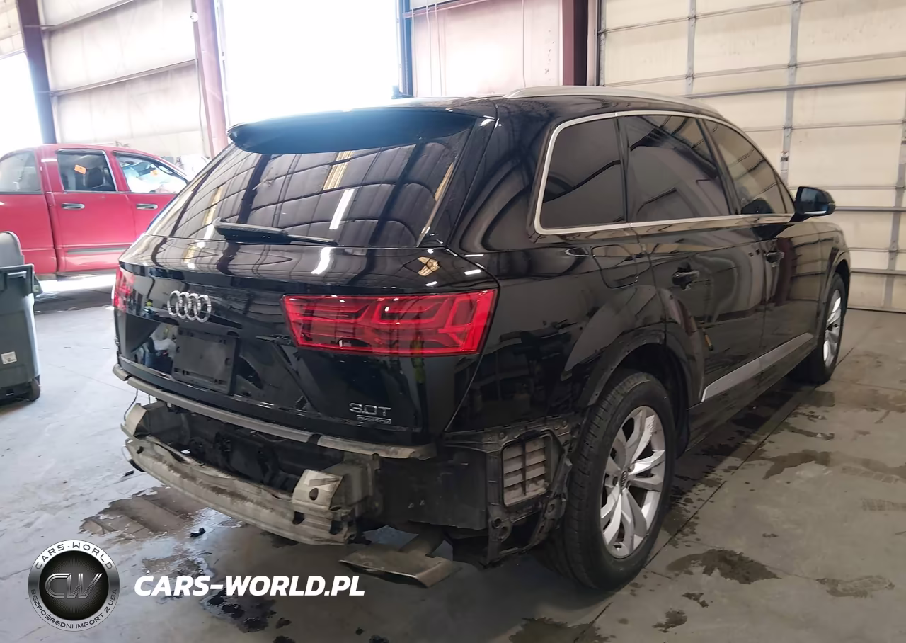 2017 Audi Q7 3.0T Premium VIN:WA1AAAF73HD001153 - 4